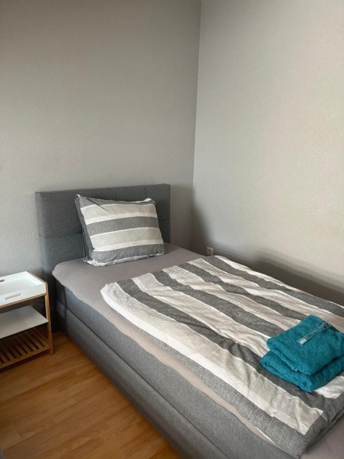 Apartment Gross 4 Zimmer エッセン エクステリア 写真
